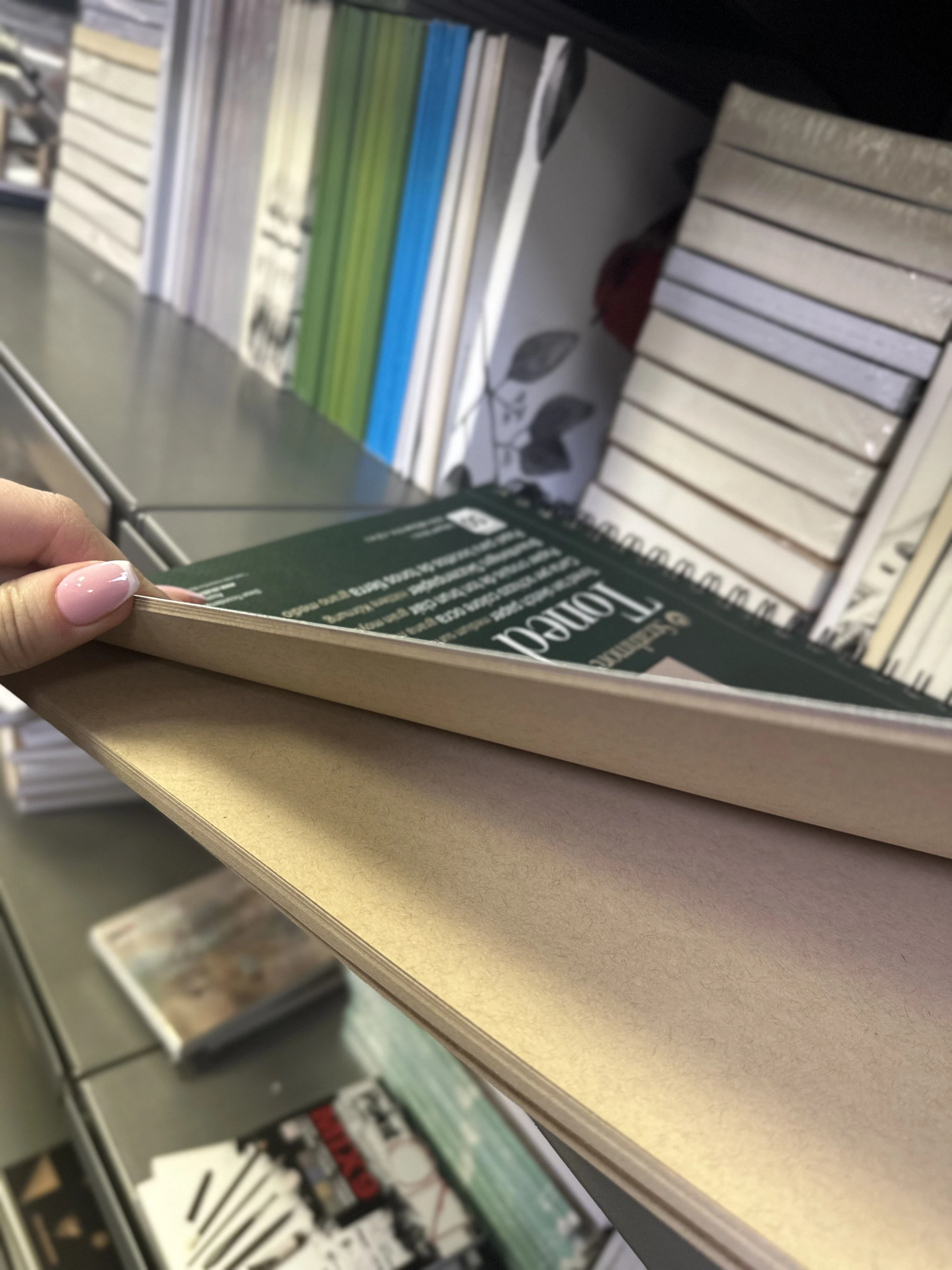 Ołówki w dłoń – jak dobrać akcesoria do rysunku?