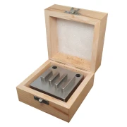 Wykrojnik w Drewnianym Pudełku